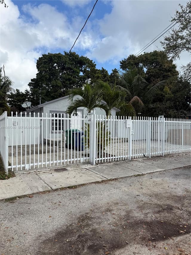 3121 NW 45th Street, sold in Lauraville Gardens, Miami, FL