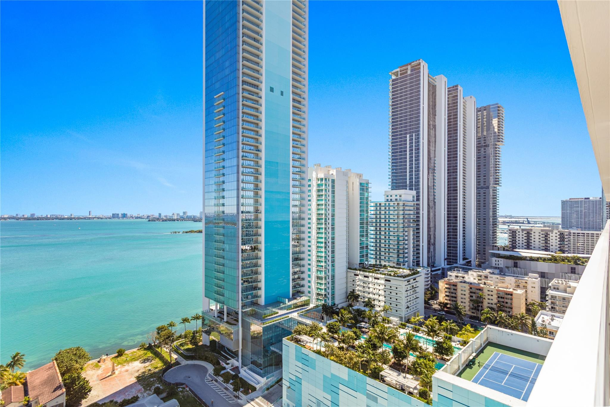 600 NE 27th Street 2301, Miami, FL 33137 photo 22
