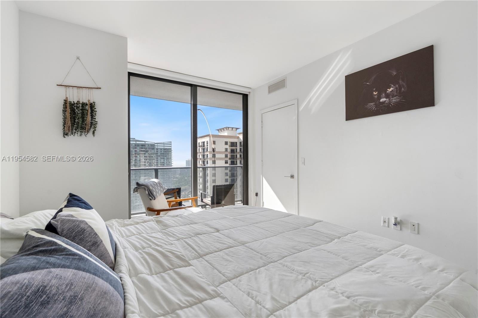 55 SW 9th Street 3005, Miami, FL 33130 photo 16