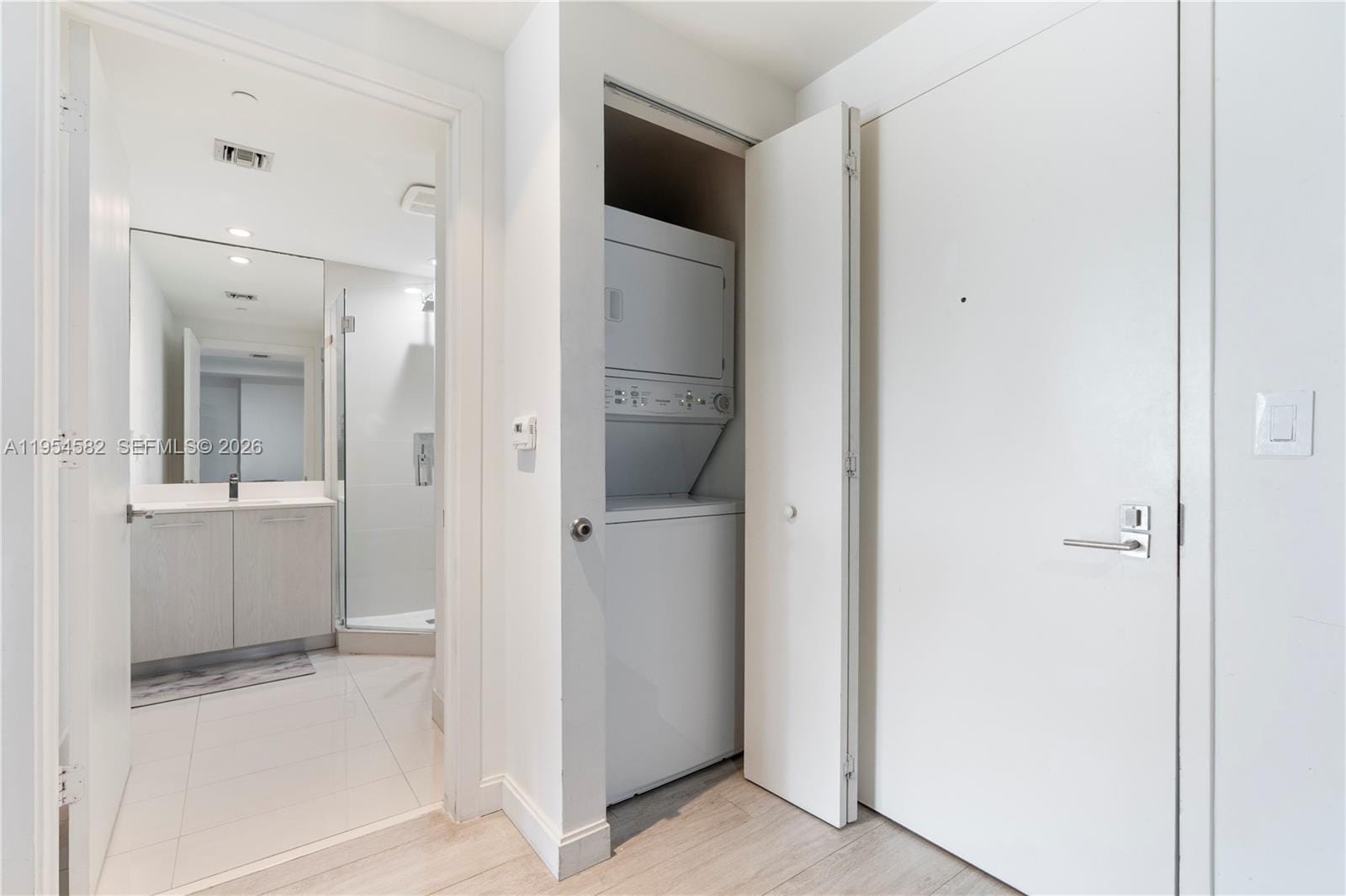 55 SW 9th Street 3005, Miami, FL 33130 photo 19