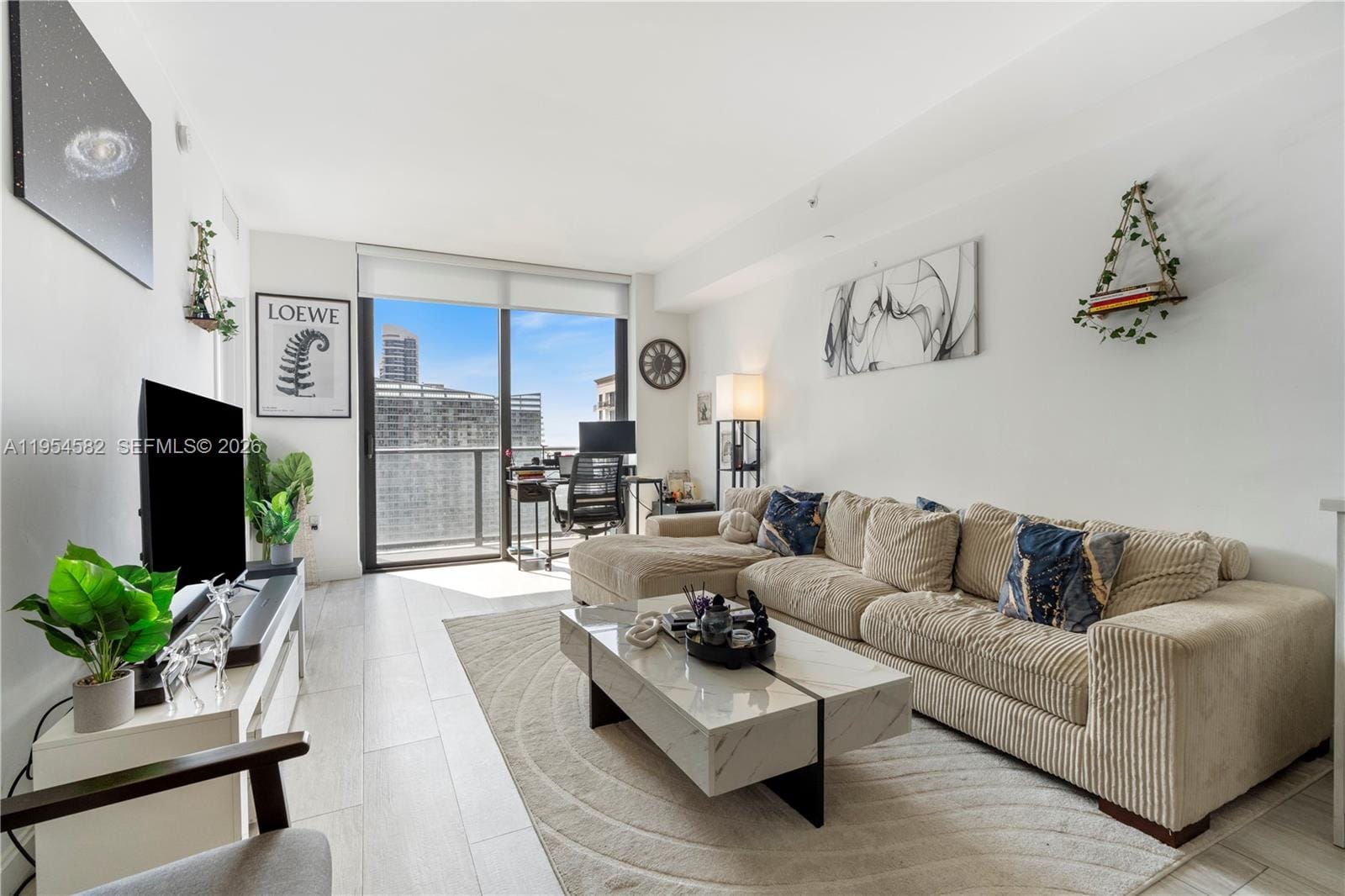 55 SW 9th Street 3005 — photo 3