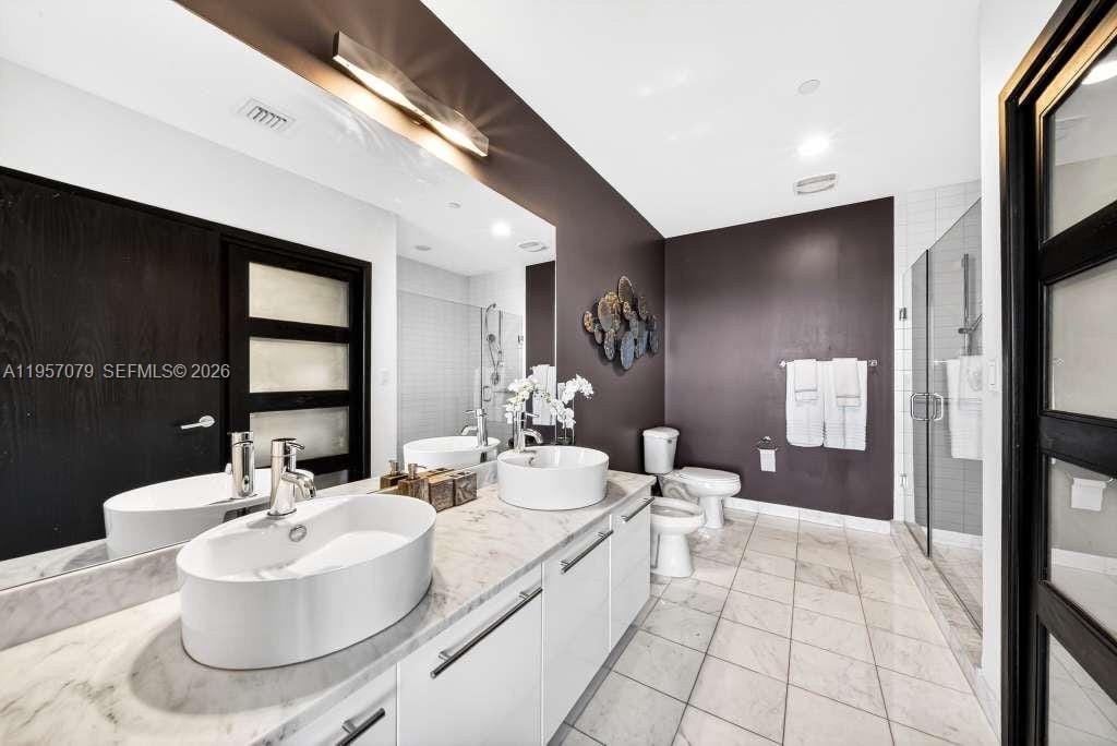 888 Biscayne Boulevard 5508, Miami, FL 33132 photo 17