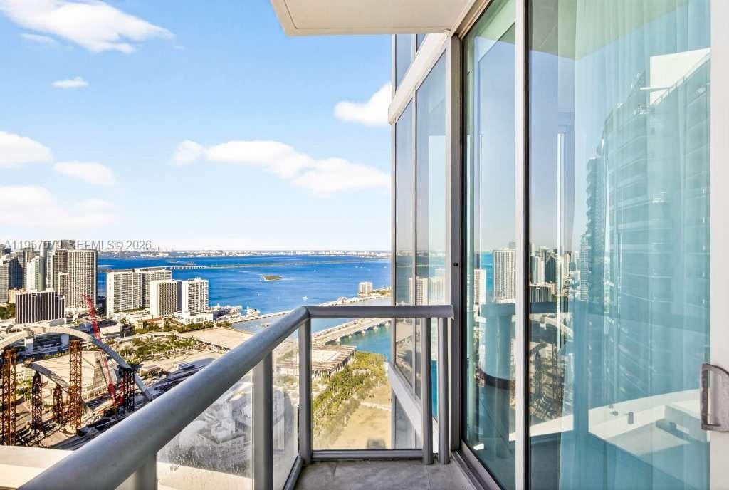 888 Biscayne Boulevard 5508, Miami, FL 33132 photo 22