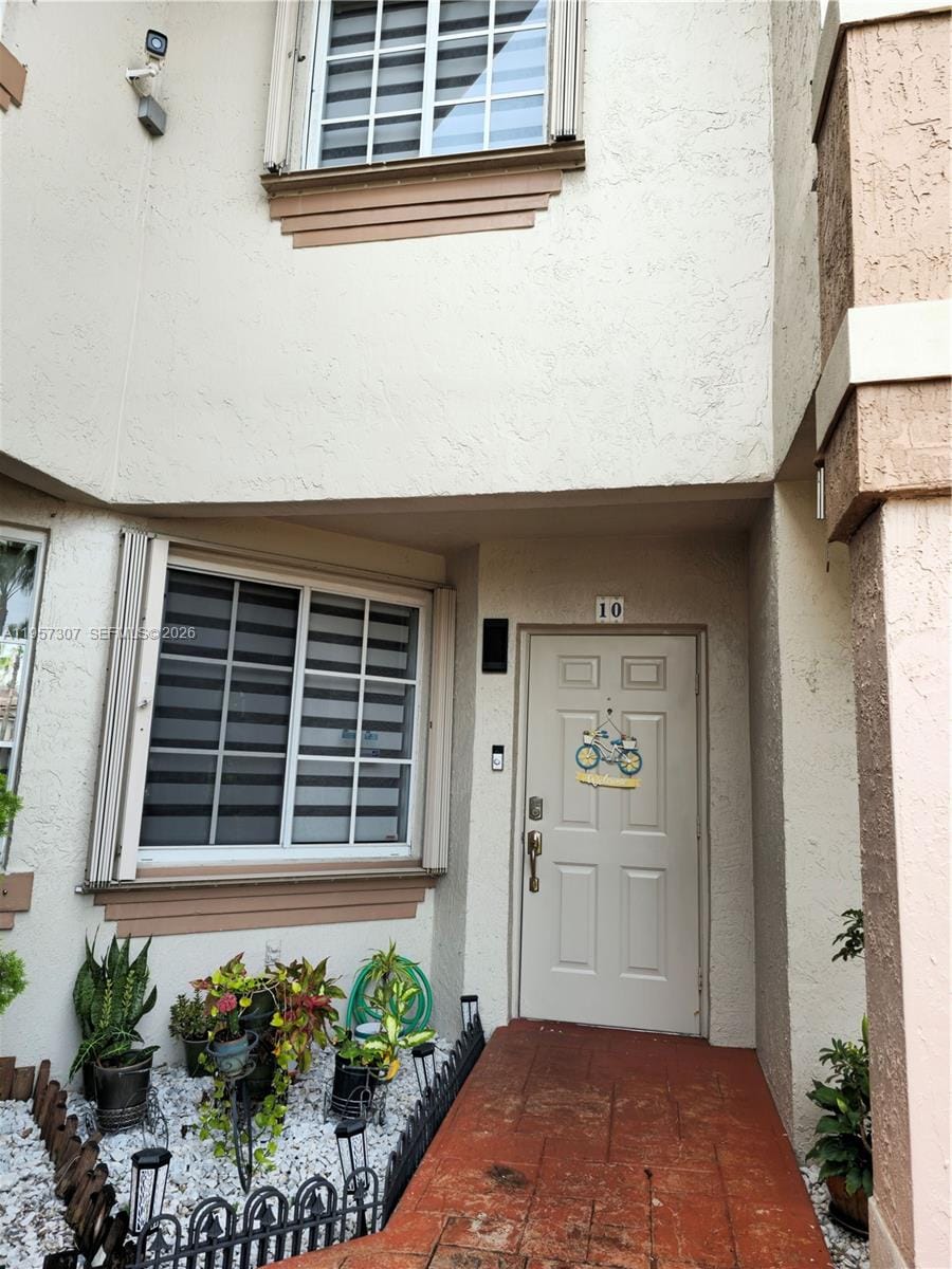 8330 NW 10th Street 10I, Miami, FL 33126