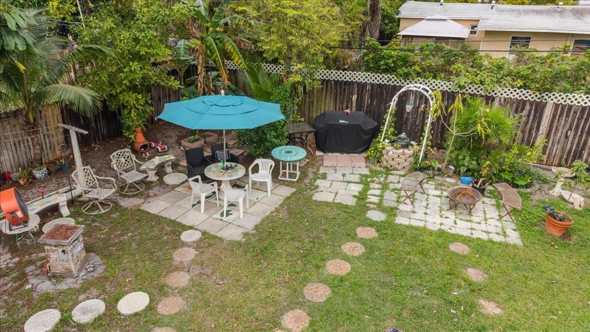 5805 NW 18th Court — photo 2