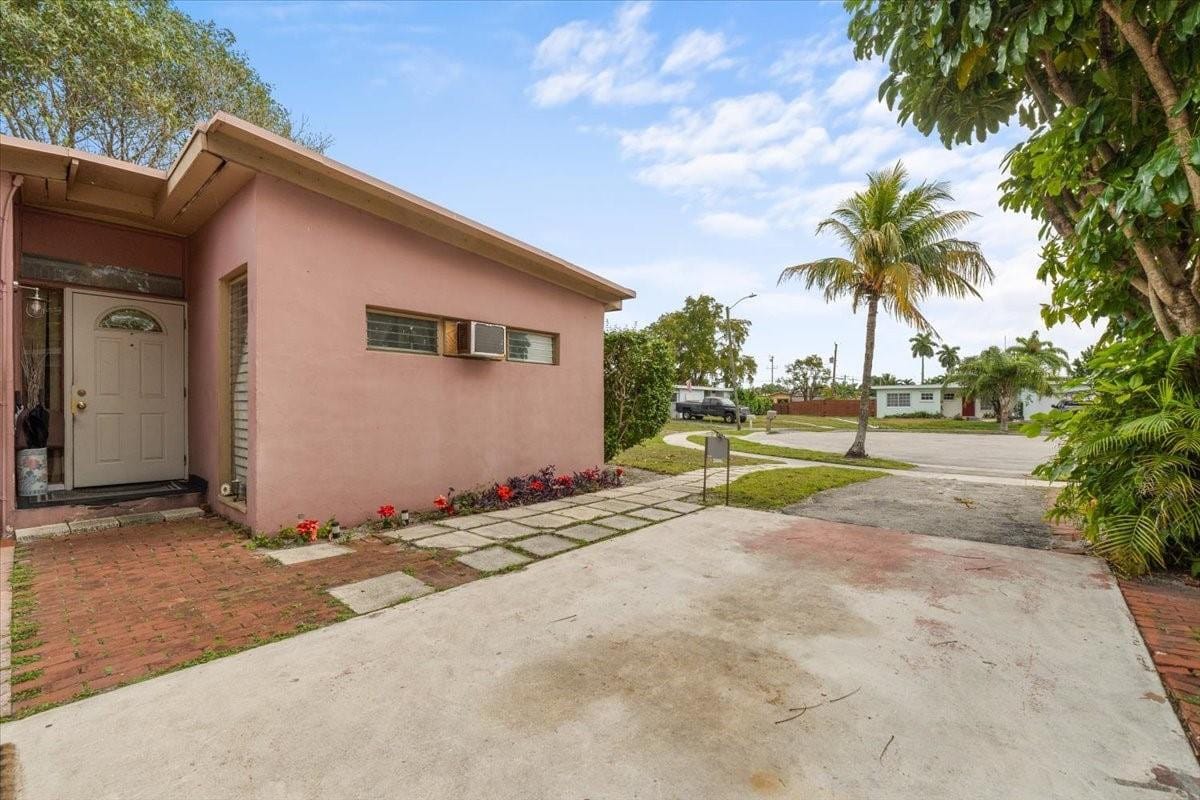 5805 NW 18th Court — photo 4