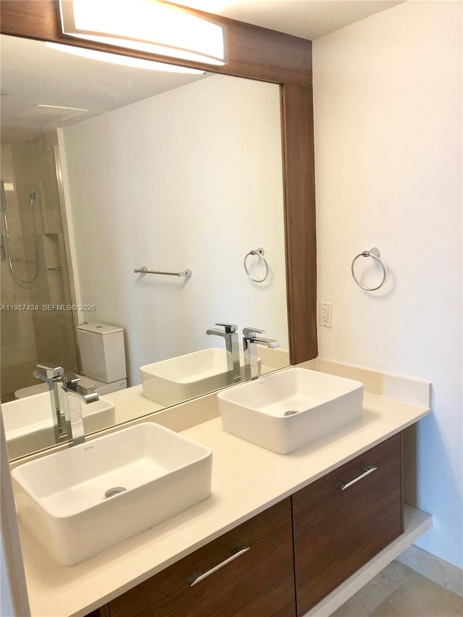 601 NE 27th Street 801 — photo 11