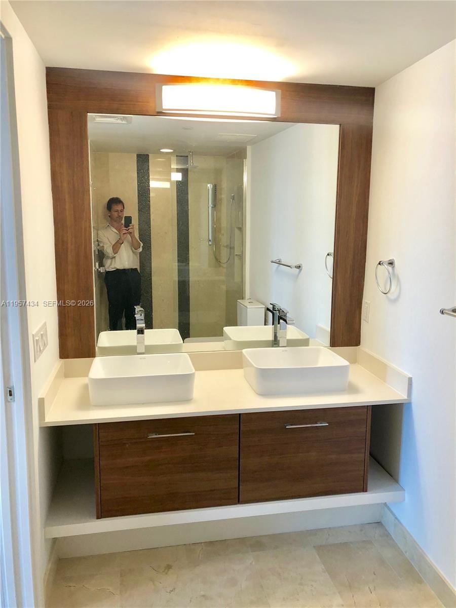 601 NE 27th Street 801 — photo 12