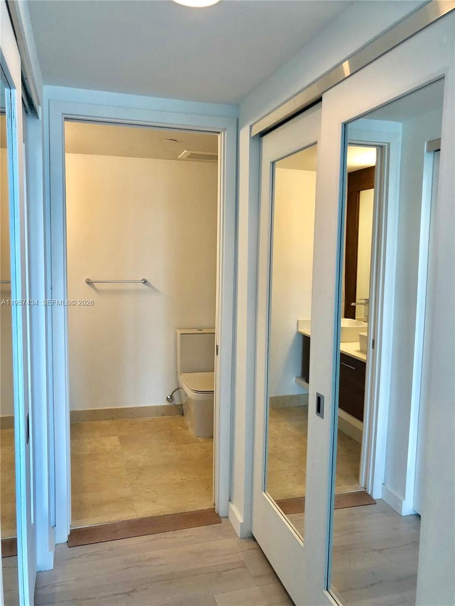 601 NE 27th Street 801 — photo 9