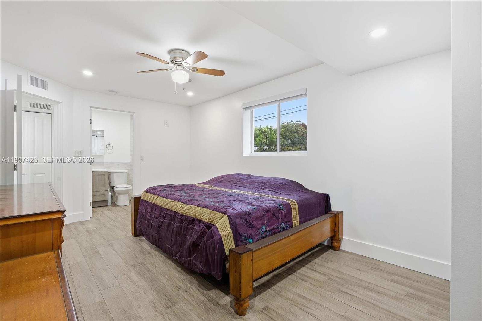 941 E 16th Place, Hialeah, FL 33010 photo 19