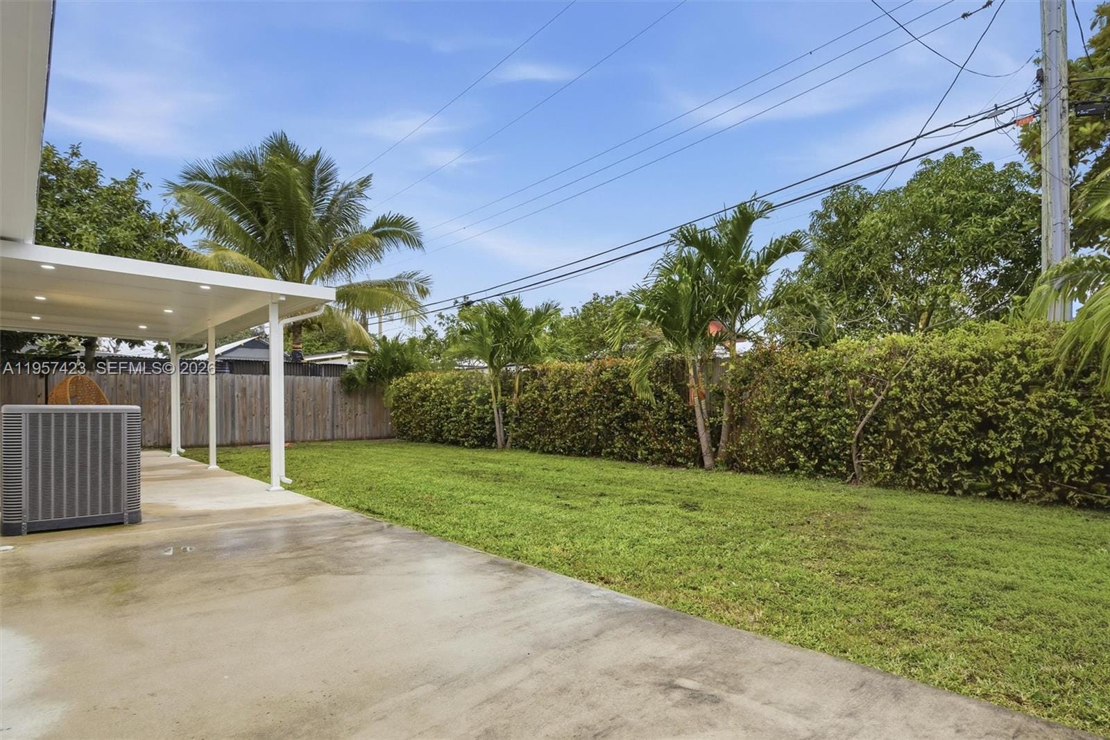 941 E 16th Place, Hialeah, FL 33010 photo 28