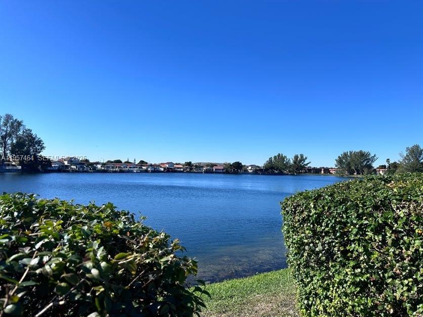 2480 W 67th Place 2312, Hialeah, FL 33016, Hialeah