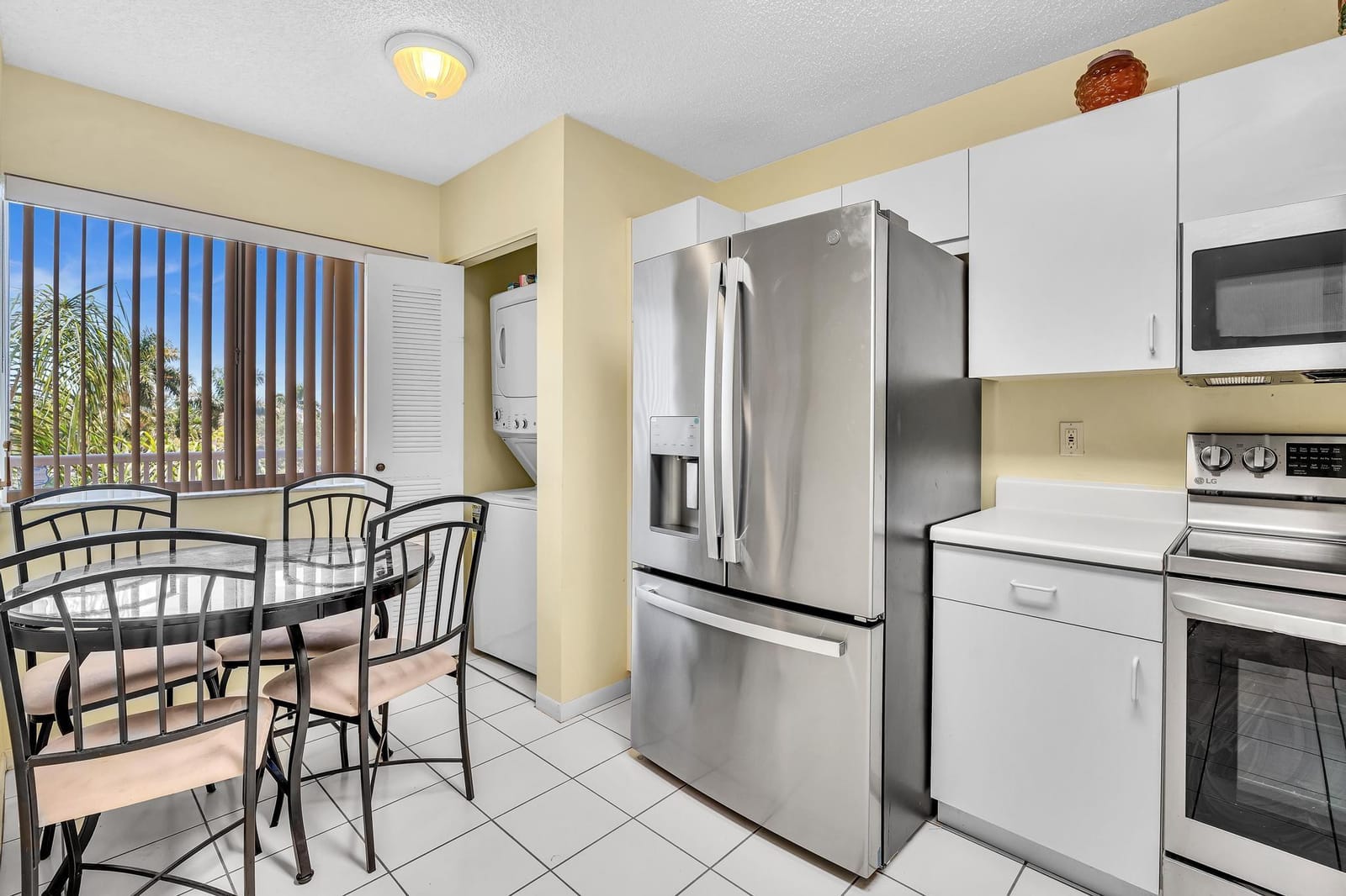 9560 Weldon Circle J413 — photo 7