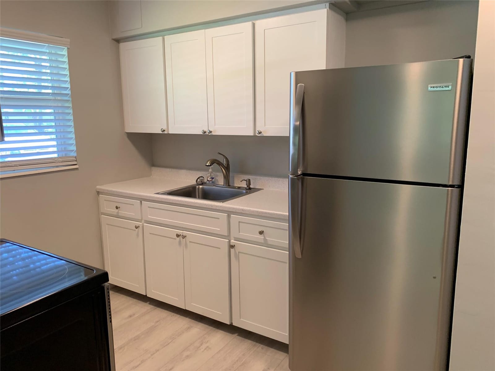 4385 NE 13th Avenue, Oakland Park, FL 33334 photo 8