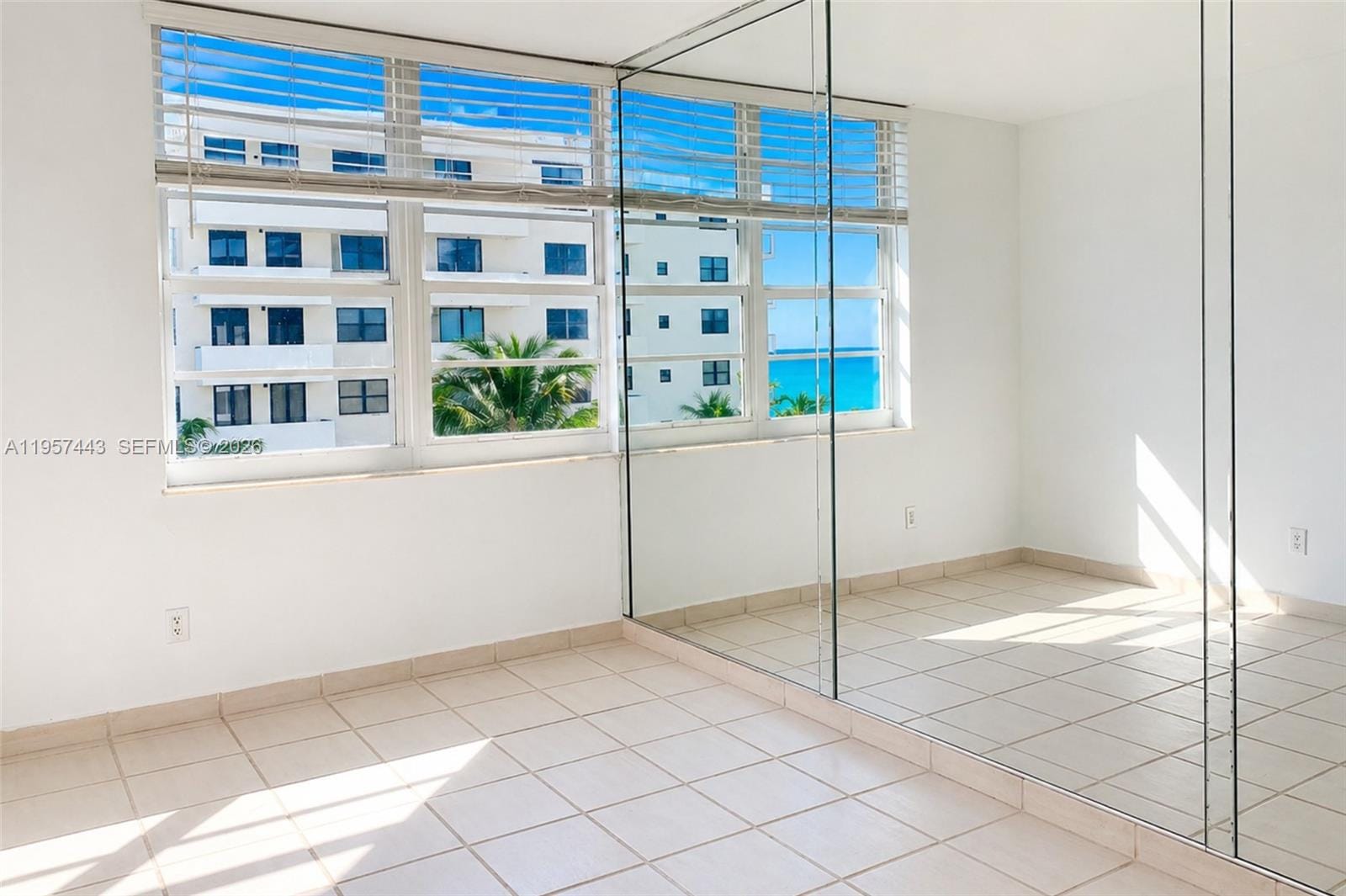 100 Lincoln Road 732 — photo 2