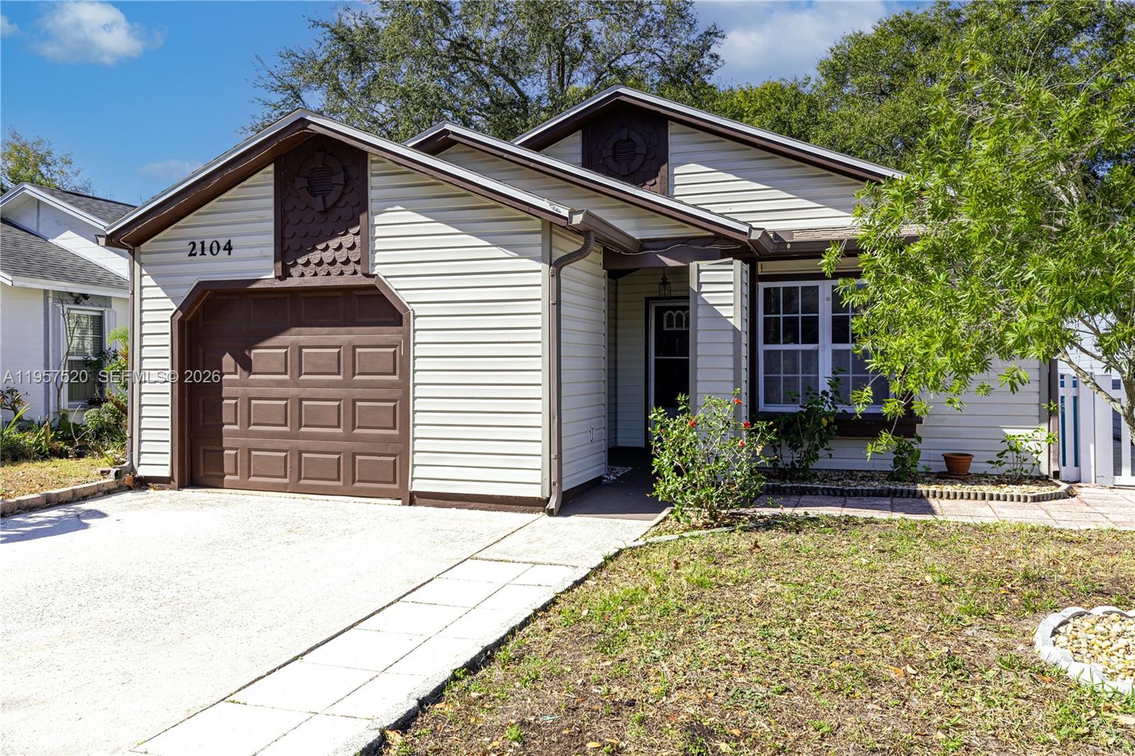 2104 Winslow Drive 2104, Orlando, FL 32812, Orlando