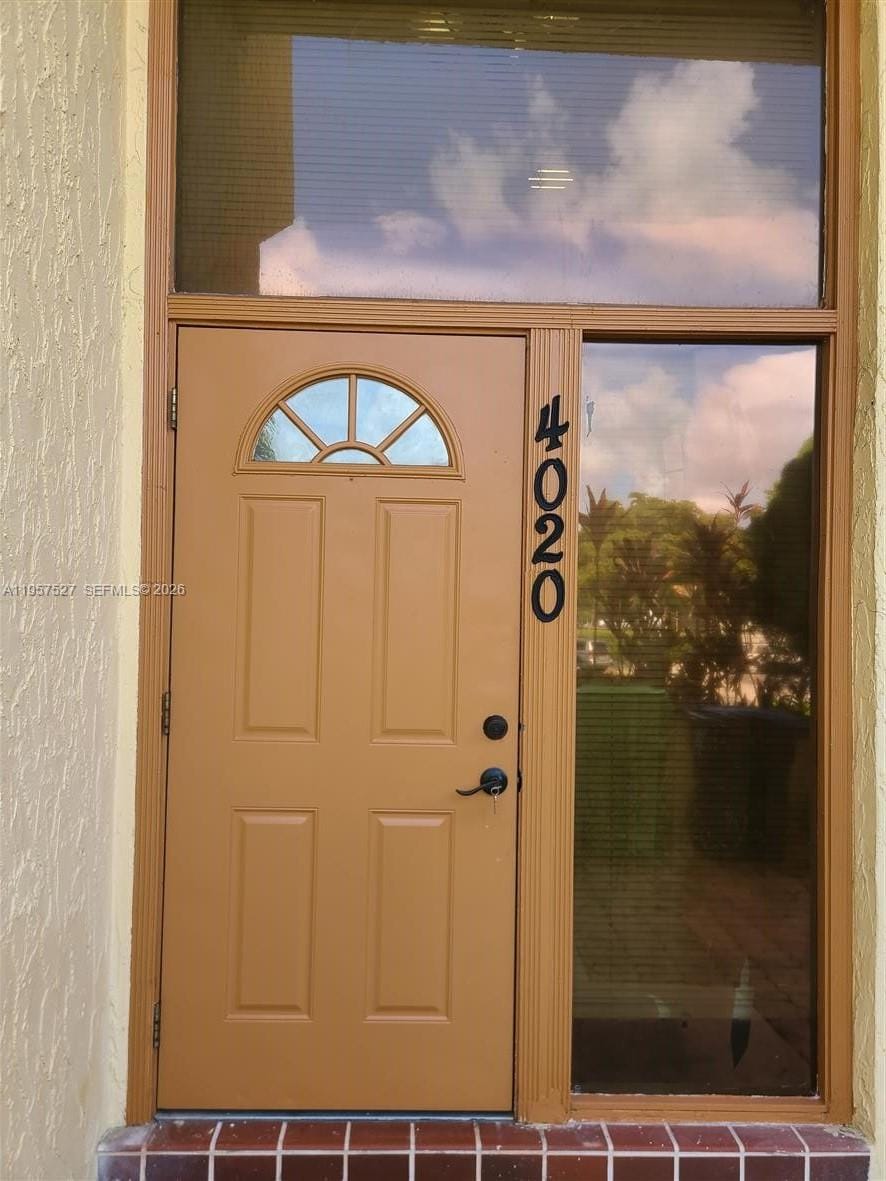 4020 Del Rio Way 720 — photo 5