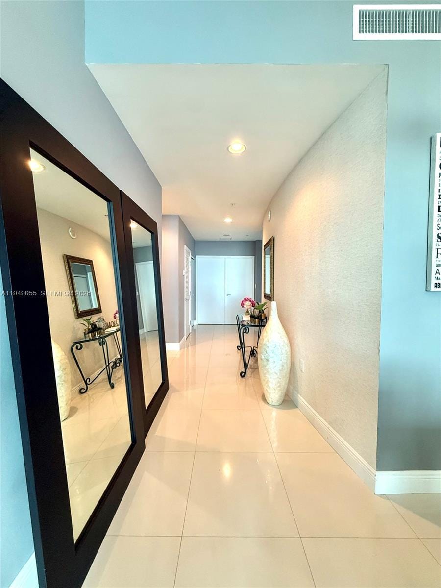 7928 East Drive 905 — photo 12