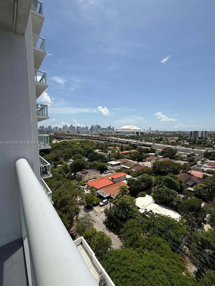 1871 S River Drive 1503 — photo 10