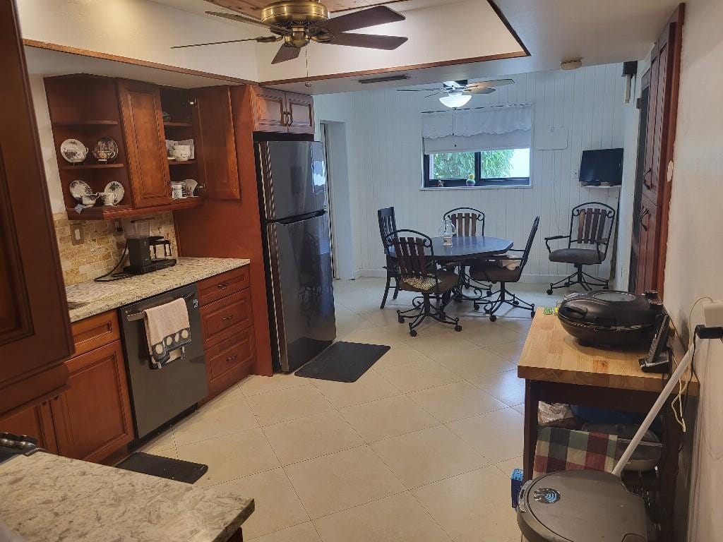 10478 NW 4th Street — photo 9