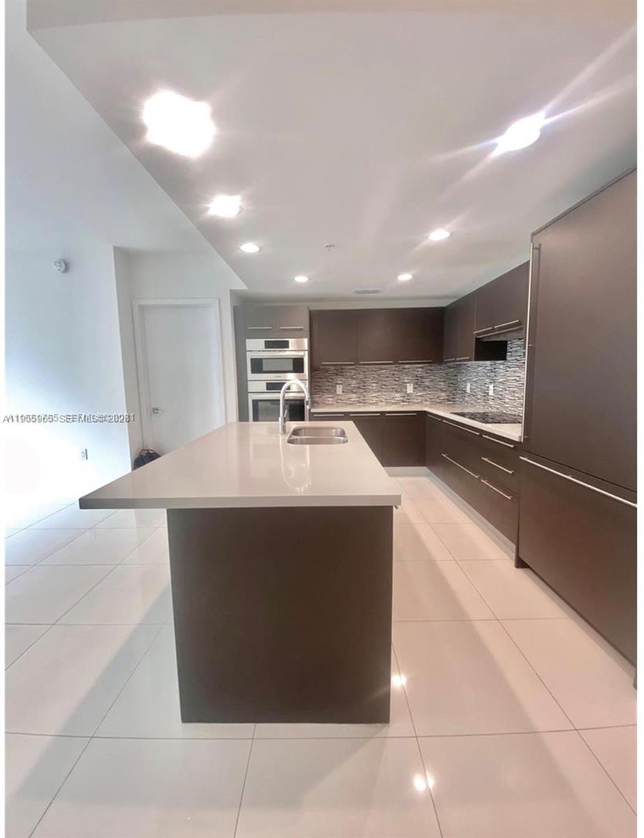 7661 NW 107th Avenue 407 — photo 10