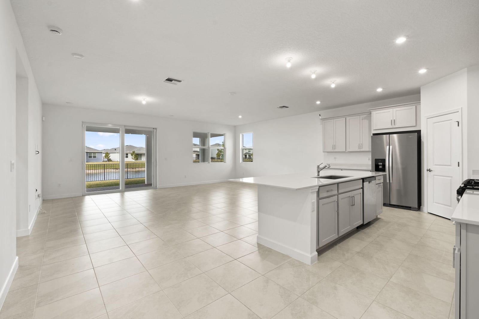 14499 SW Woodford Way — photo 9