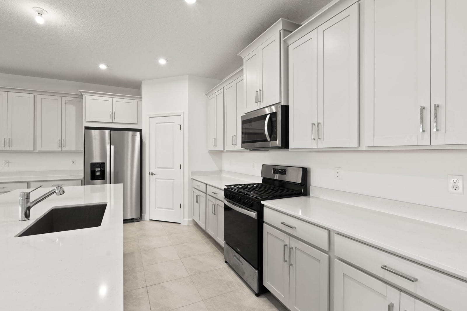 14499 SW Woodford Way — photo 10