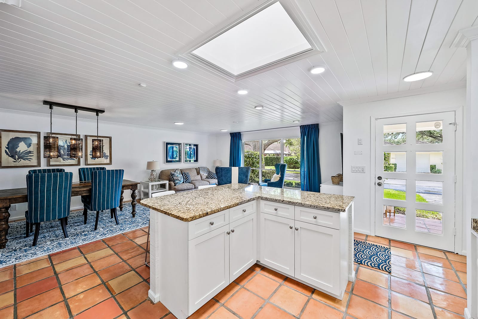 11325 Twelve Oaks Way — photo 6