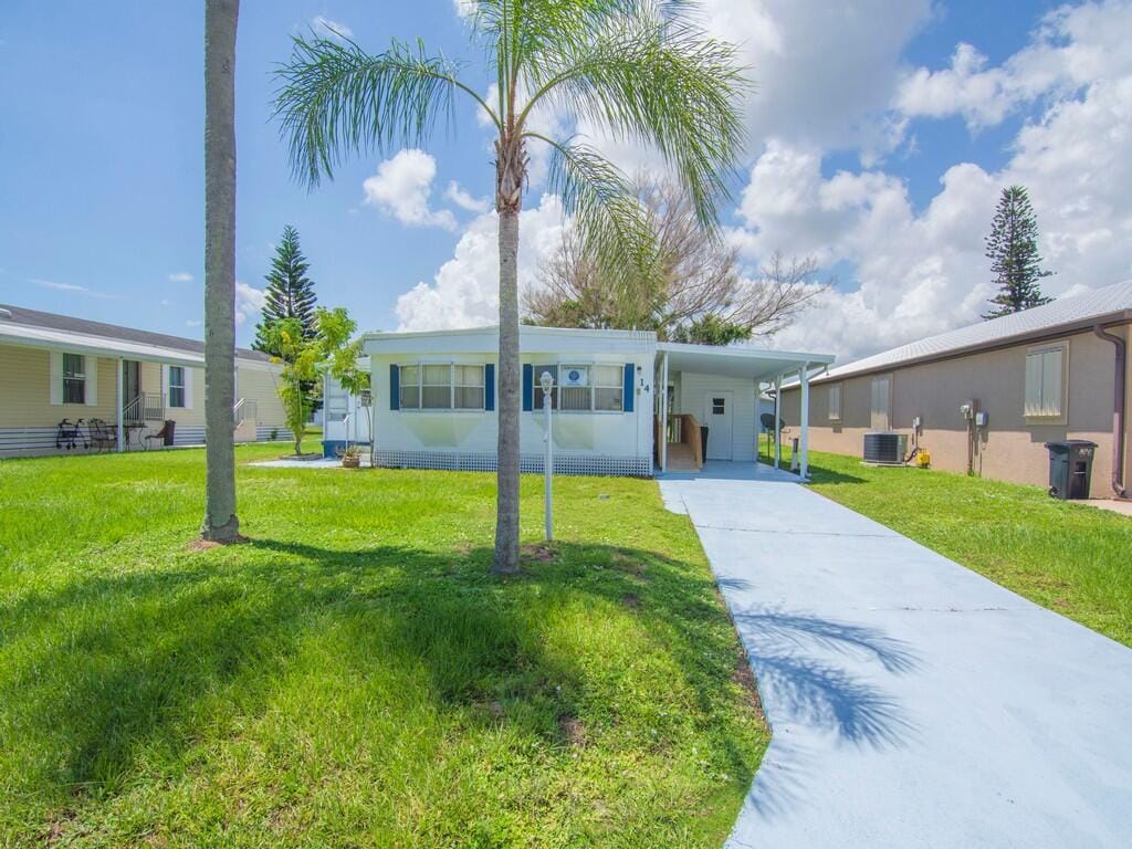 14 Golf Drive — photo 3