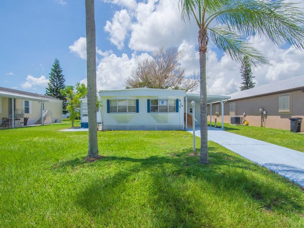 14 Golf Drive — photo 4