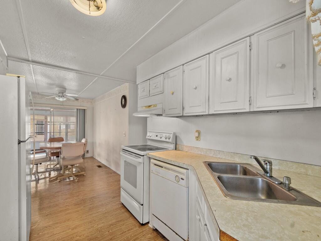 14 Golf Drive — photo 10