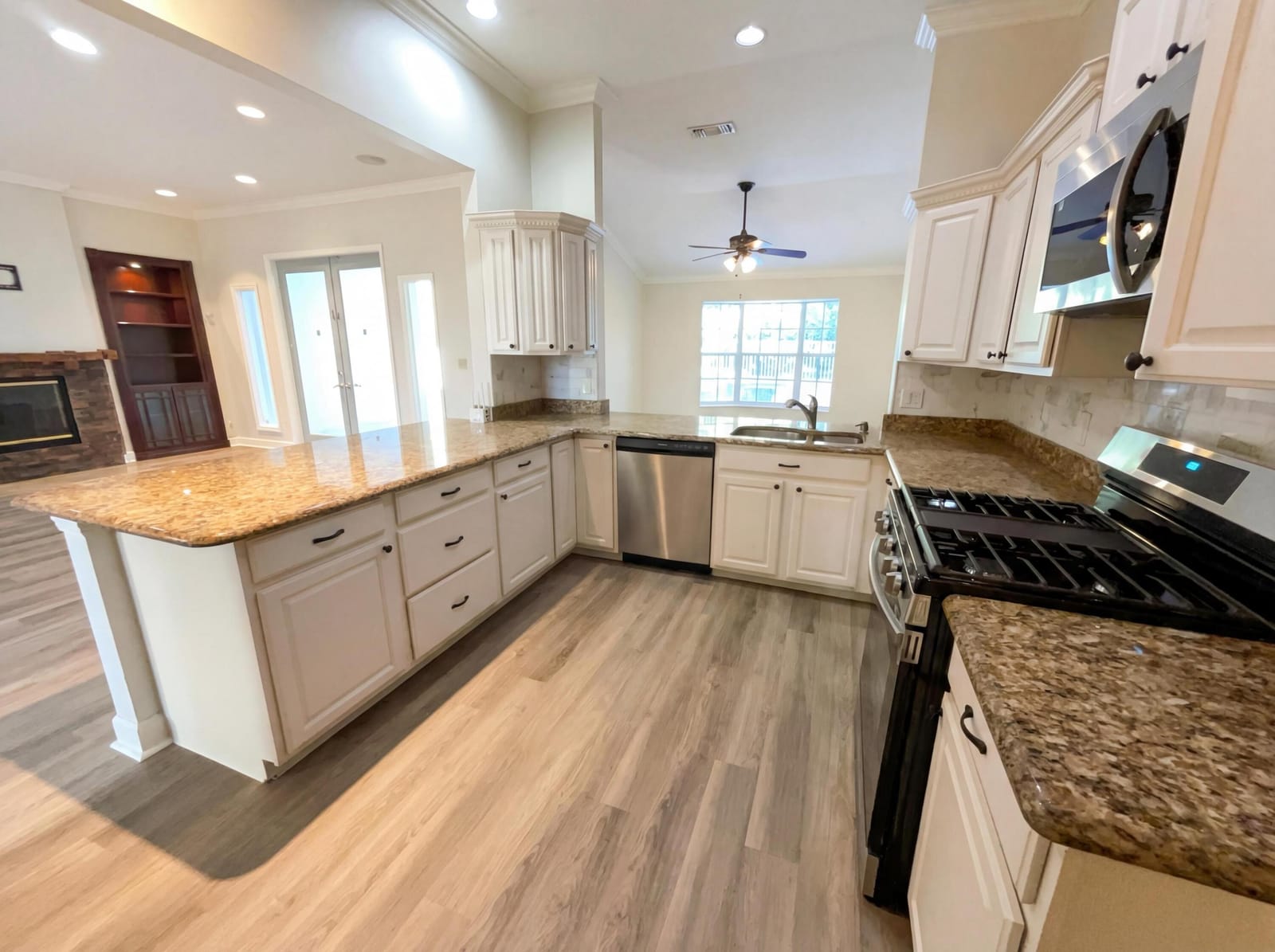 8333 Bowie Way, Lake Worth, FL 33467 photo 12