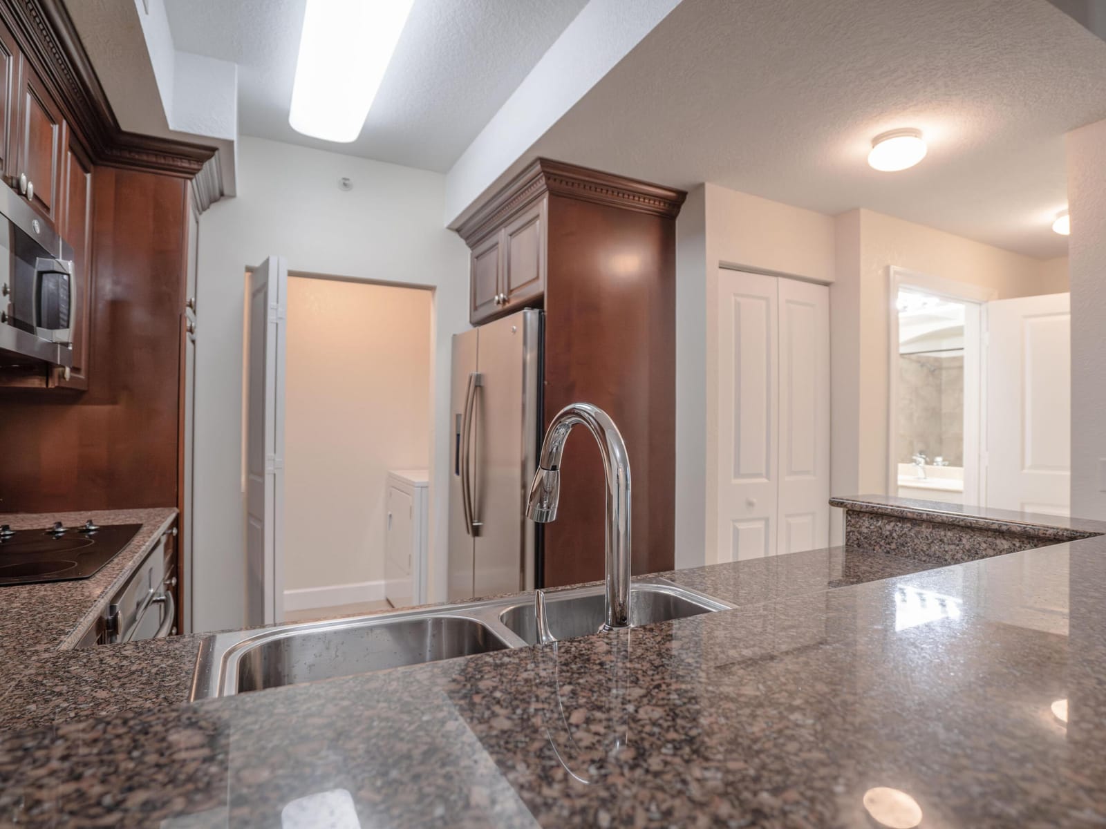 1660 Renaissance Commons Boulevard 2122, Boynton Beach, FL 33426 photo 2