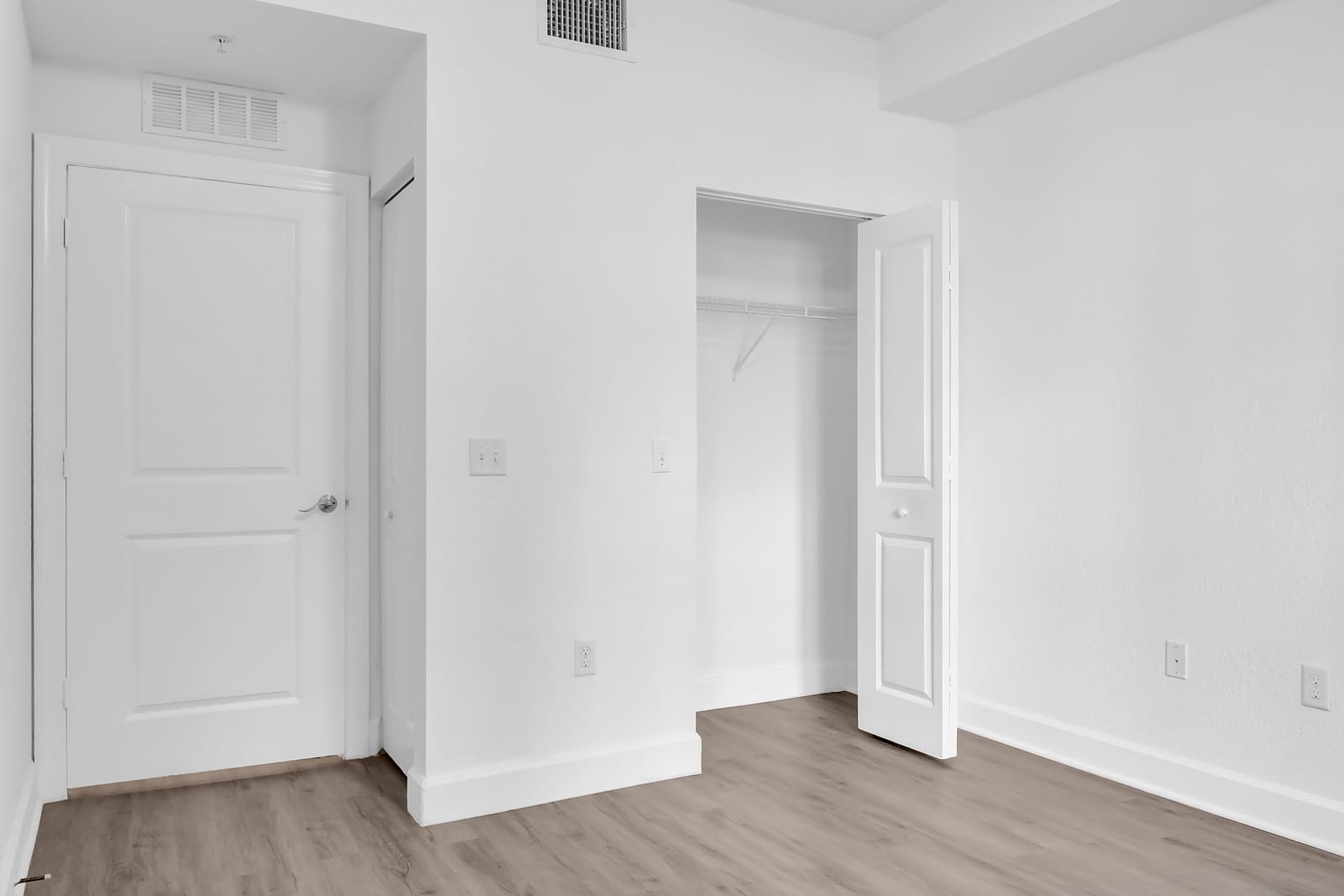 1660 Renaissance Commons Boulevard 2122, Boynton Beach, FL 33426 photo 27