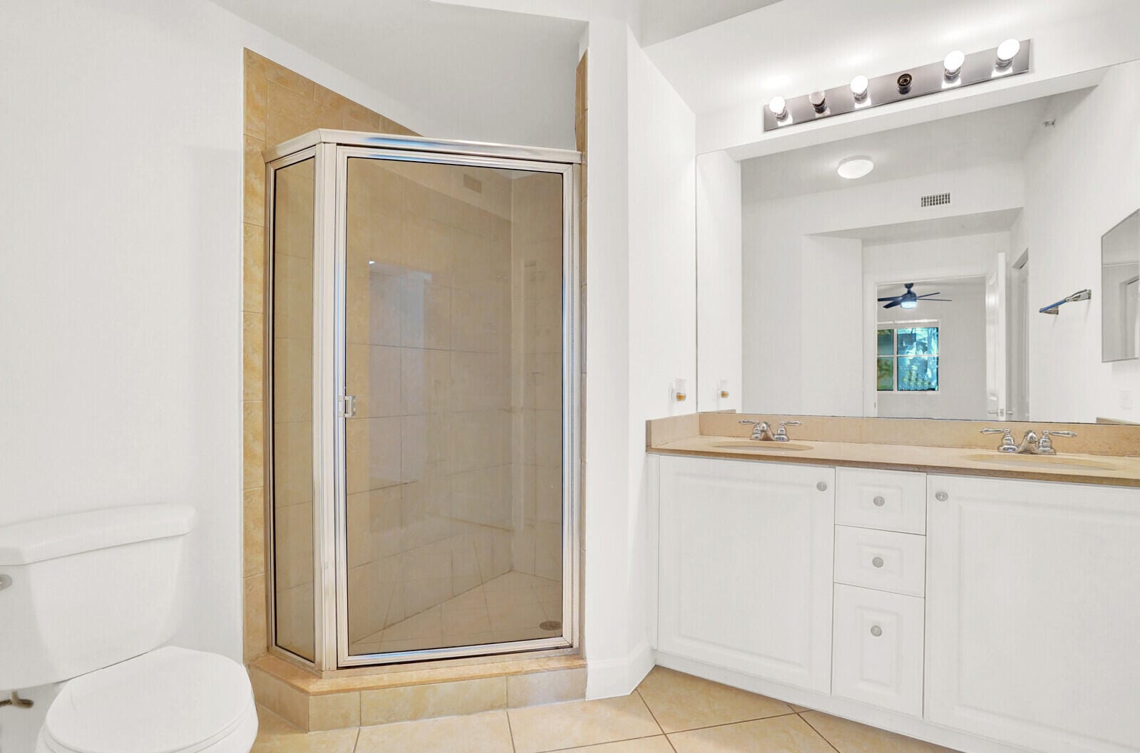 1660 Renaissance Commons Boulevard 2122, Boynton Beach, FL 33426 photo 6
