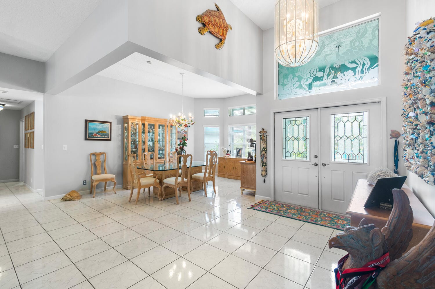 8862 Estate Drive — photo 1