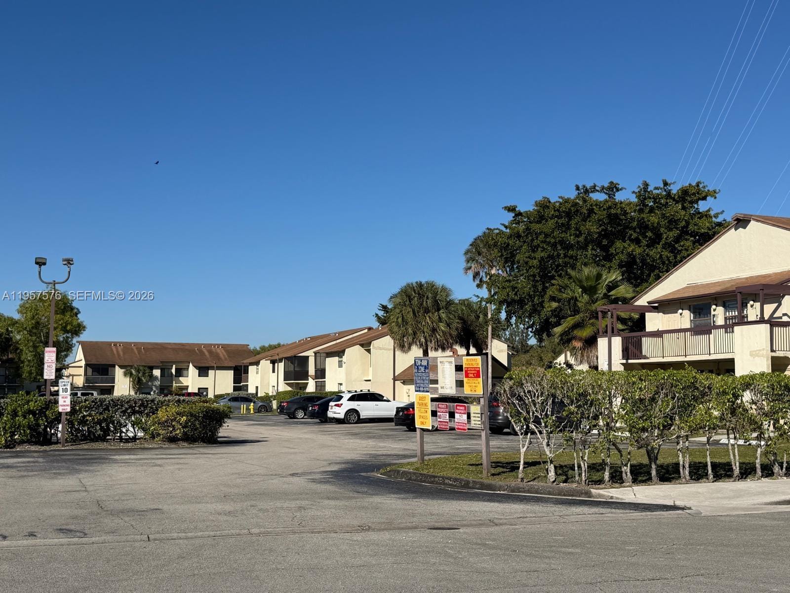 465 NW 210th Street 103, Miami Gardens, FL 33169