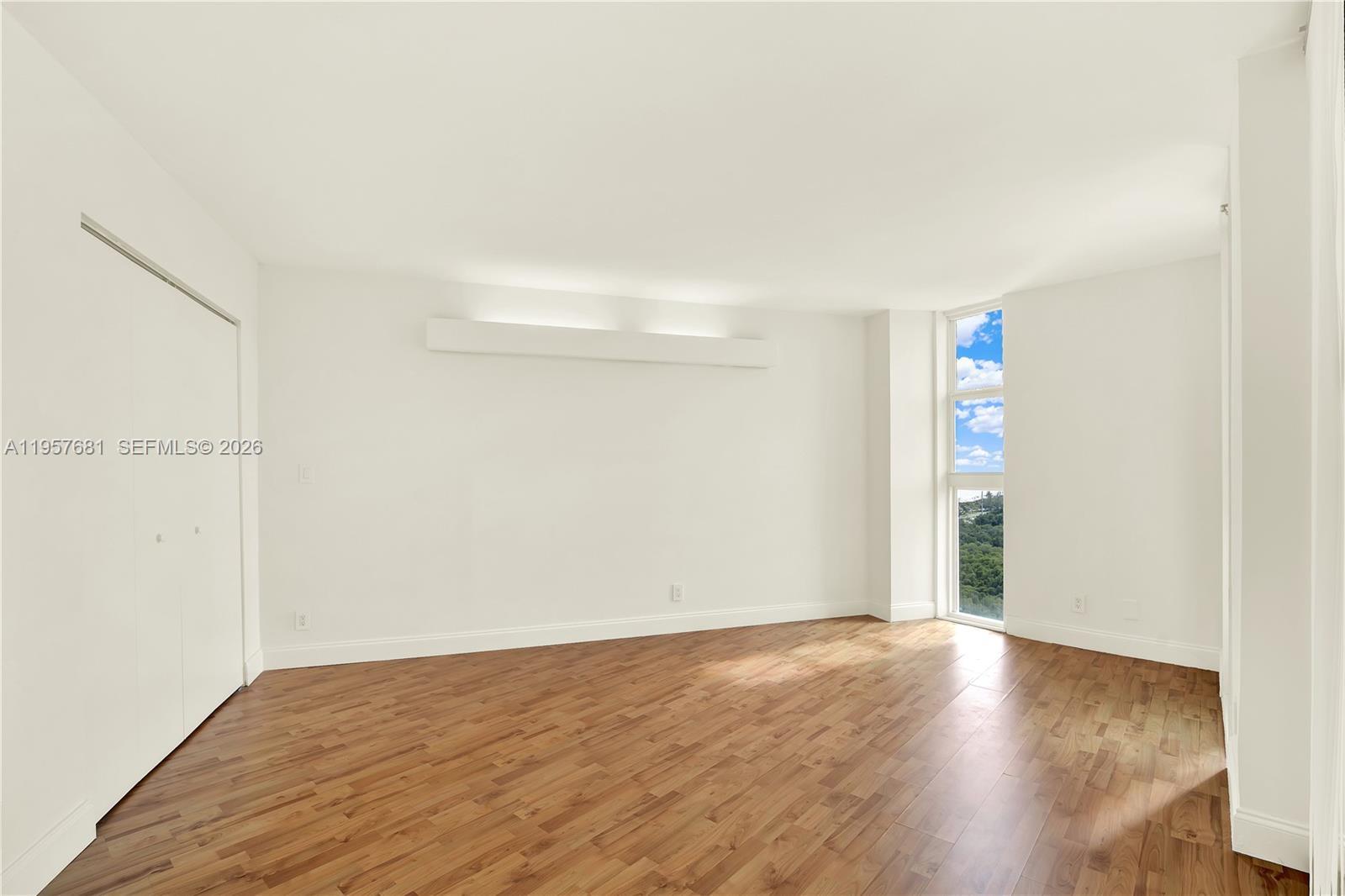 100 S Bayview Drive 1222 — photo 12