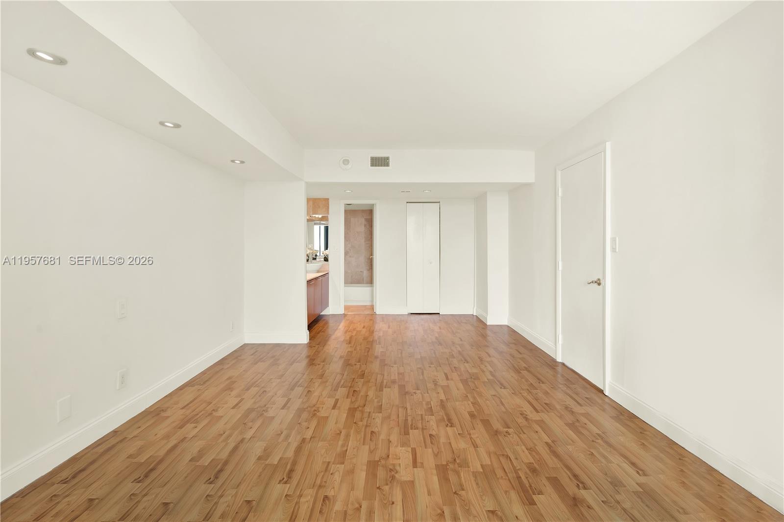 100 S Bayview Drive 1222, Sunny Isles Beach, FL 33160 photo 20