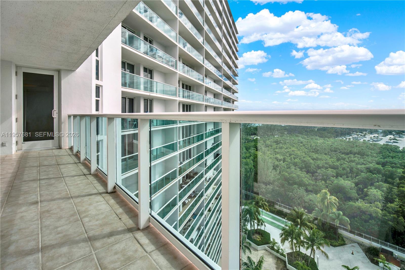 100 S Bayview Drive 1222 — photo 6
