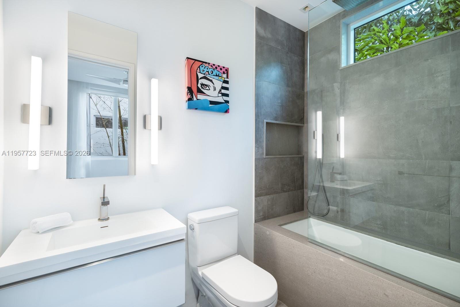 335 W 46th Street, Miami Beach, FL 33140 photo 14
