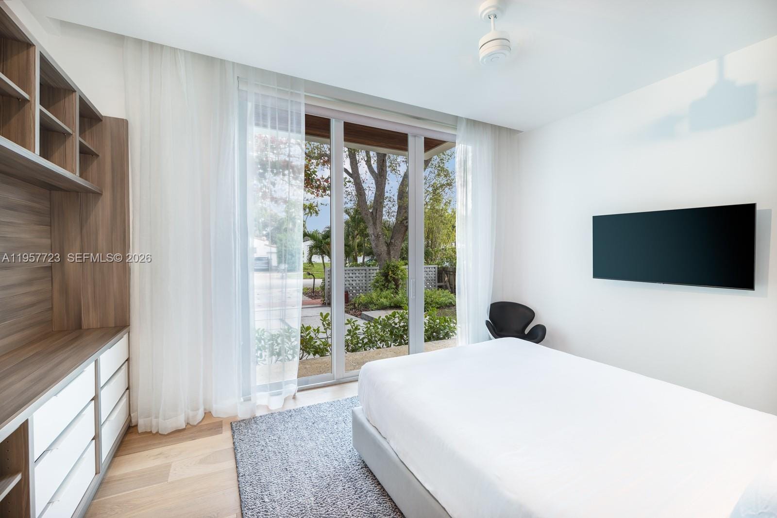 335 W 46th Street, Miami Beach, FL 33140 photo 15