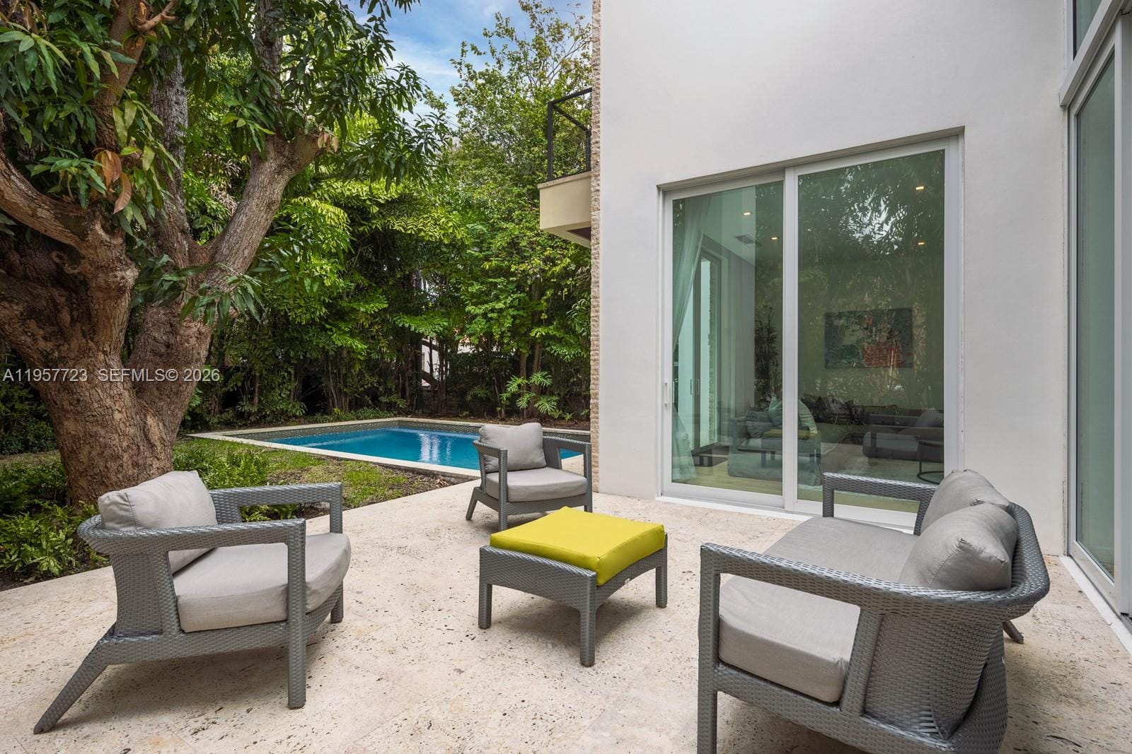 335 W 46th Street, Miami Beach, FL 33140 photo 24