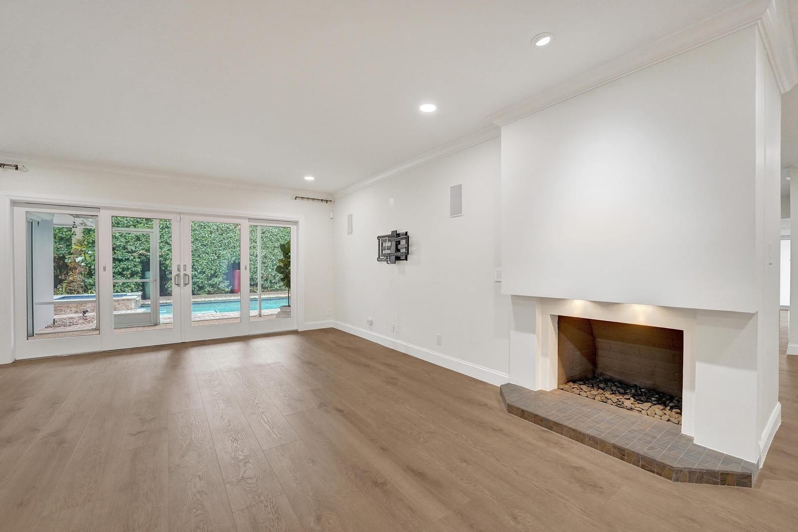 2510 NE 47th Street — photo 11