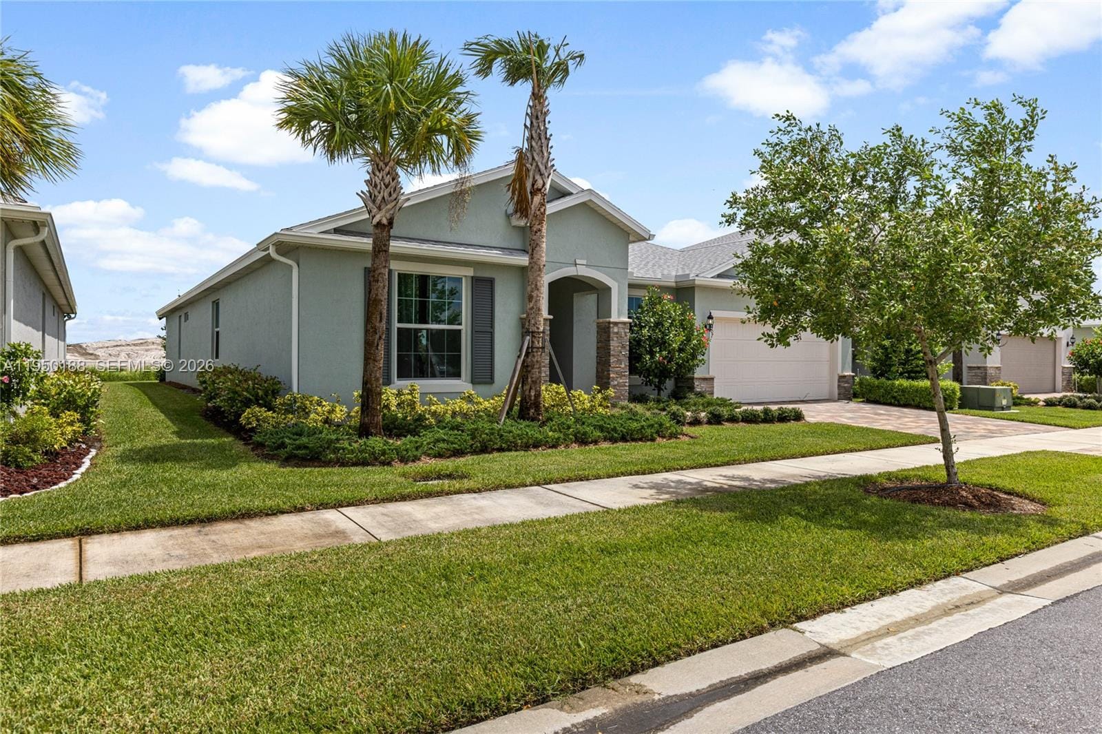 10407 SW Captiva Drive — photo 3