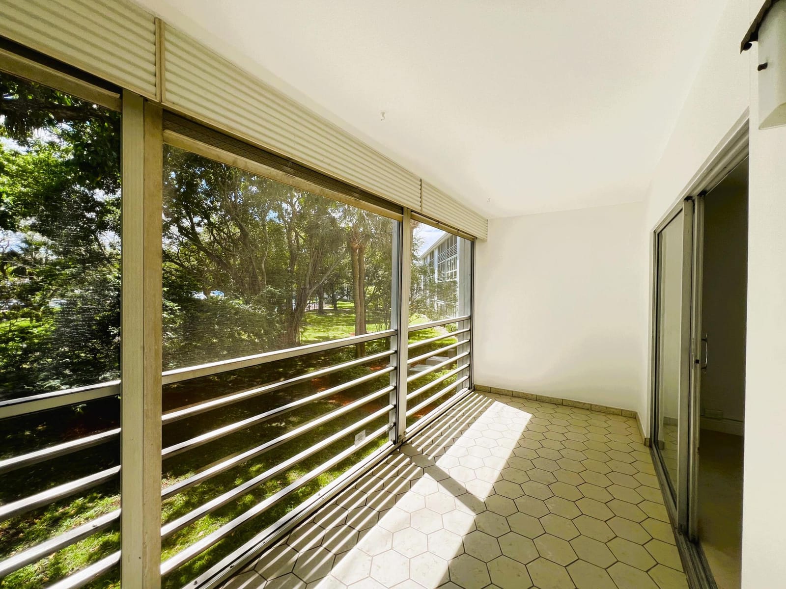 3001 Portofino Isle E2, Coconut Creek, FL 33066 photo 13
