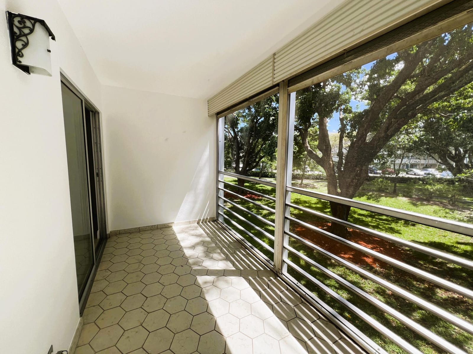 3001 Portofino Isle E2, Coconut Creek, FL 33066 photo 6