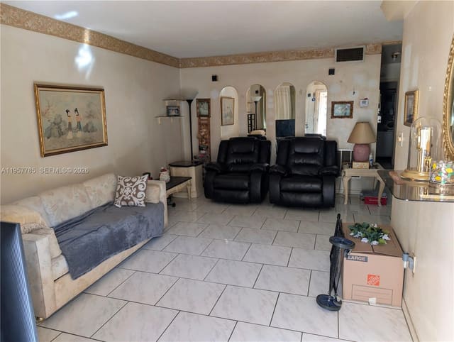 1747 Rodman Street 304, Hollywood, FL 33020