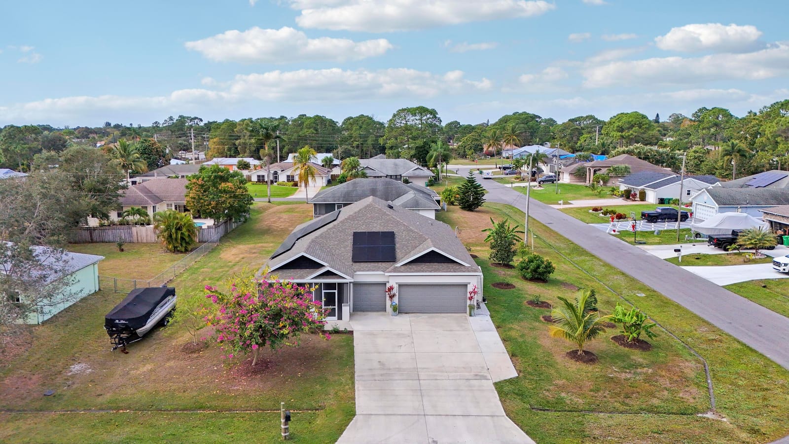 1302 SE Naples Lane — photo 4