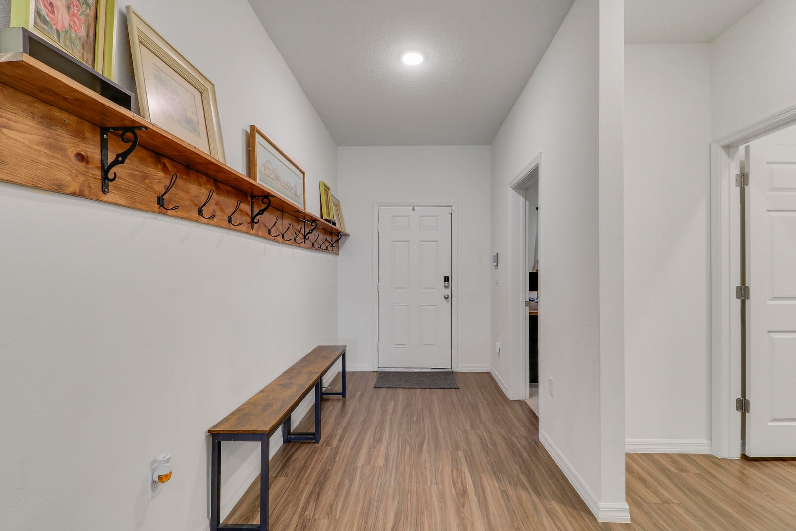 1302 SE Naples Lane — photo 8